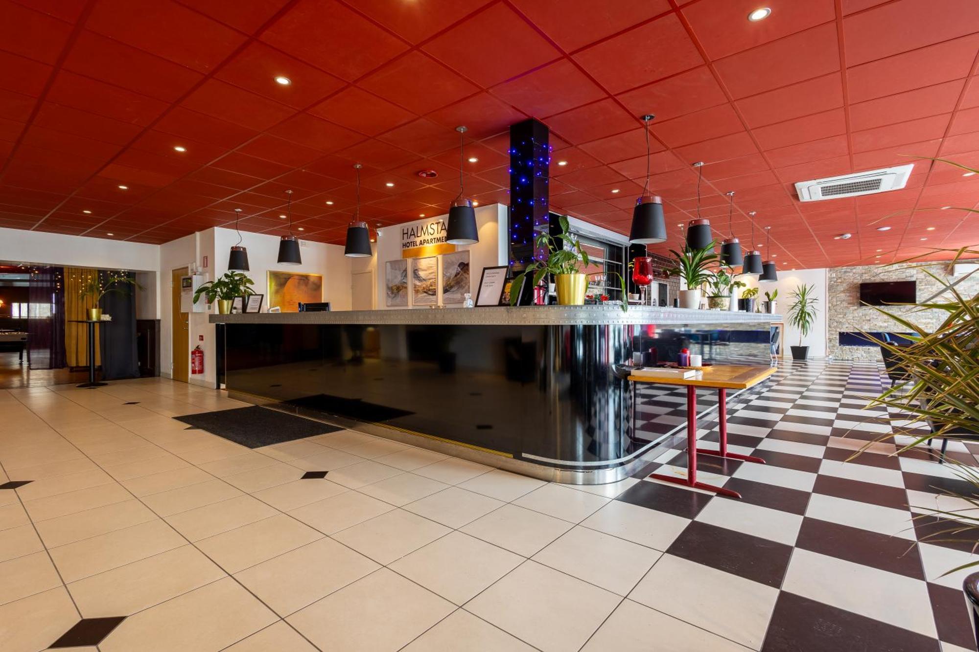 Halmstad Hotel Apartments Exterior photo
